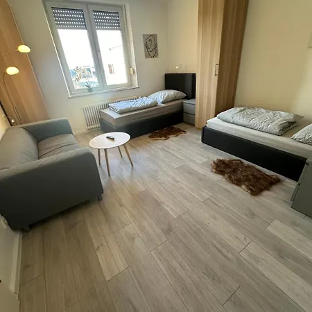 Апартаменты Am Flughafen Mg60 Bis Mg62